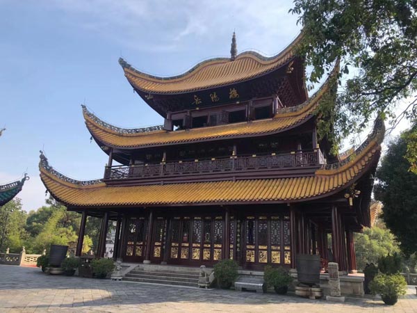 網絡虛擬財產刑法保護重點是什么？上海知名刑事律師告訴您