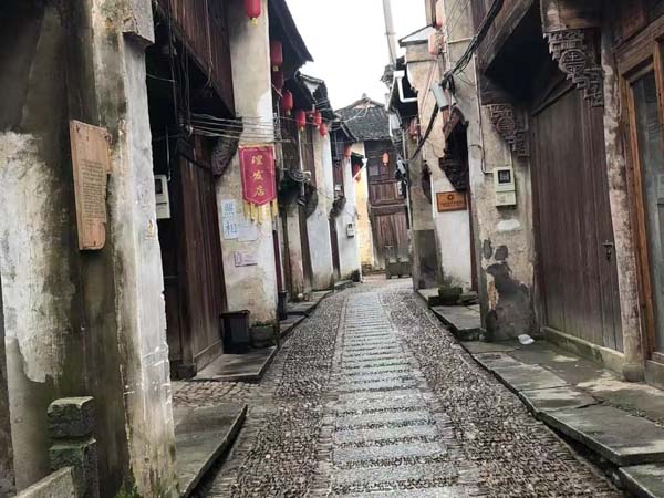銷售假冒注冊(cè)商標(biāo)商品未遂是否作為犯罪處理？上海重大刑事案件律師來(lái)回答